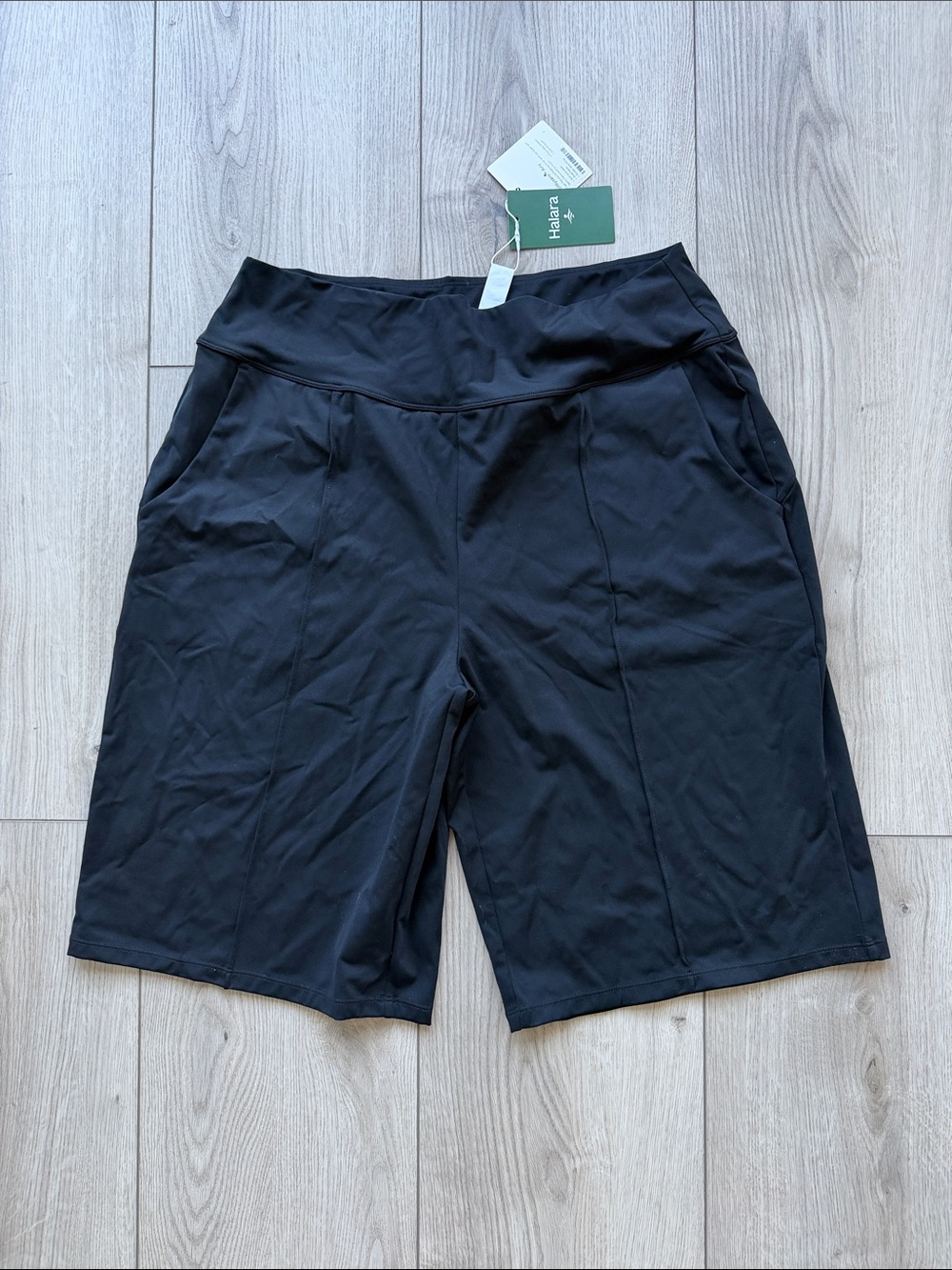 Halara Shorts Soflyzero Airy NWT Women’s XL Black Vacation Travel Athleisure